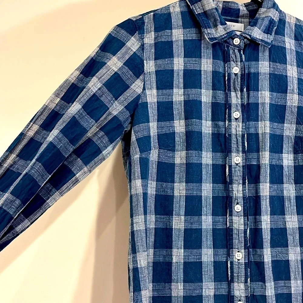 J.CREW Boy Fit Women’s 2 Navy White Plaid Long Sleeve Button Down Shirt Cotton